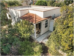 Building Photo - Charming 1 bedroom ADU in Santa Ana!