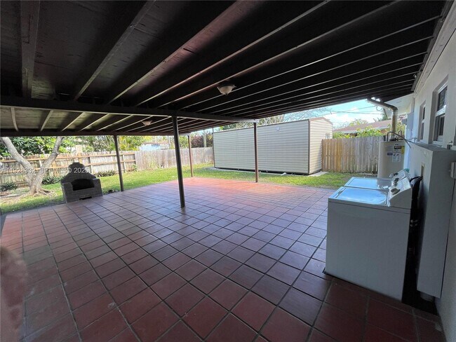 Building Photo - 9711 SW 162nd St