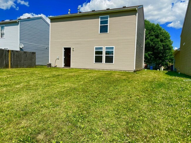 Building Photo - COMING SOON!! Wonderful 3 Bedroom 2.5 Bathroom Two Story Home with Loft on the Pond in Wayne!