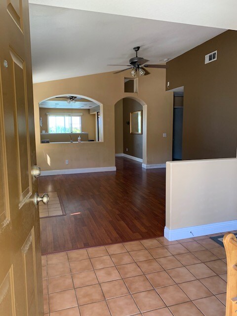 Building Photo - 973 Naples Dr