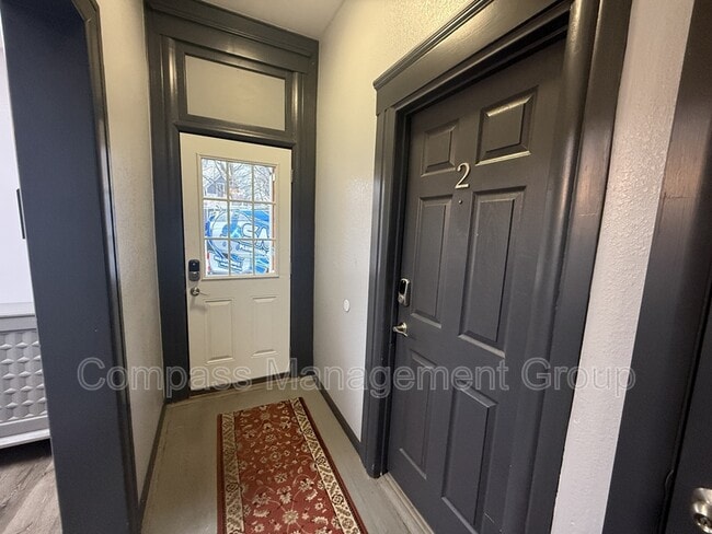 Building Photo - 813 Hall of Fame Dr