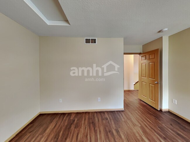 Building Photo - 2372 Myrtle Valley Dr