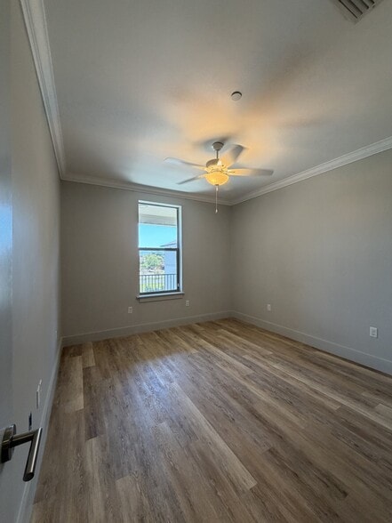 Building Photo - 2501 Bienville Blvd