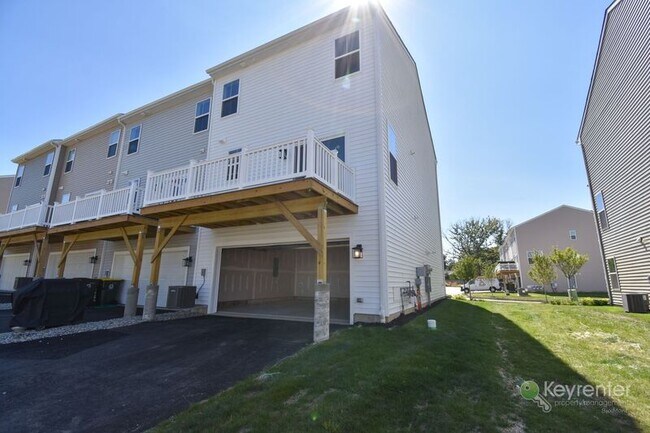 Building Photo - 4991 Franklin Cir