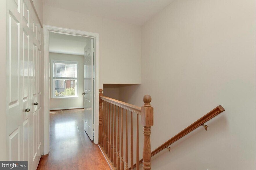 Building Photo - 923 T St NW