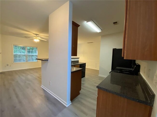 Building Photo - 397 Creek Manor Way