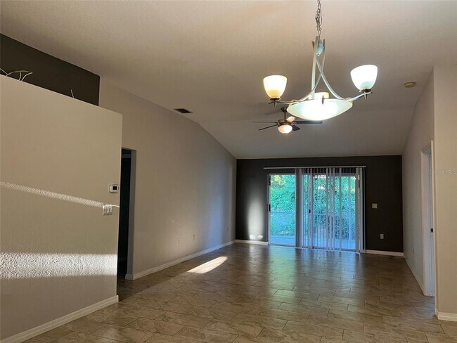 Building Photo - 1413 Watermill Cir