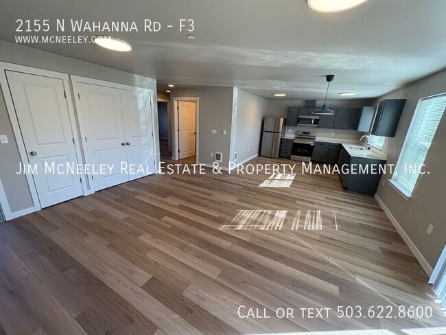 Building Photo - 2155 N Wahanna Rd