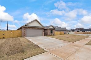 Building Photo - 146 N Banner Ave