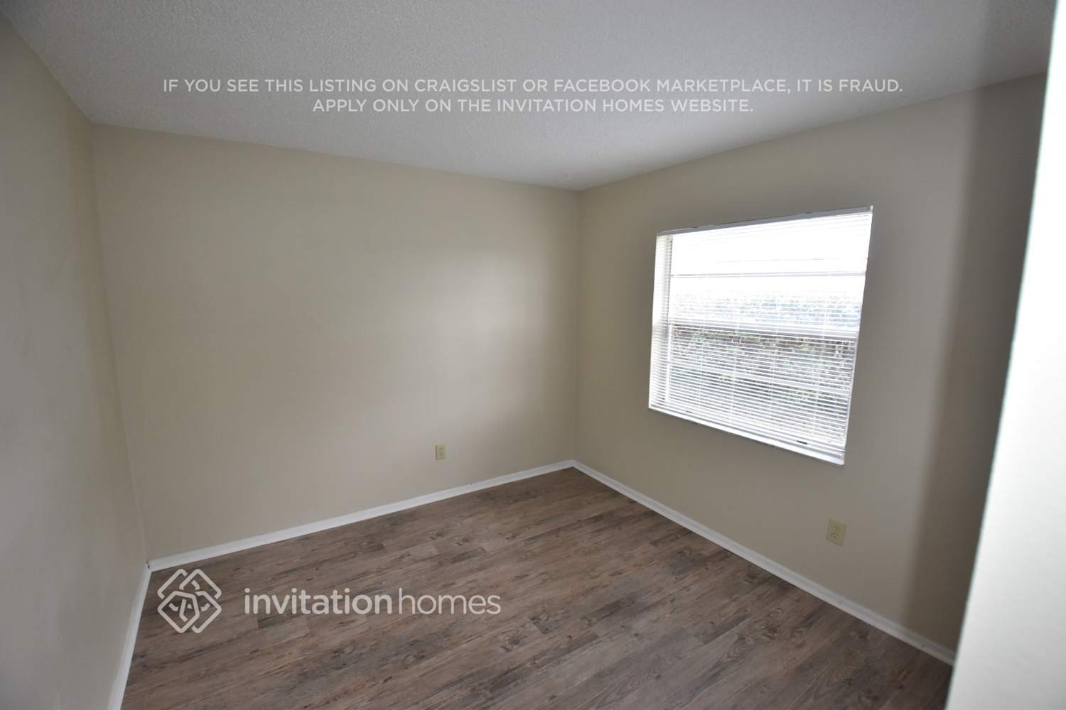 Building Photo - 5014 Oakshire Dr