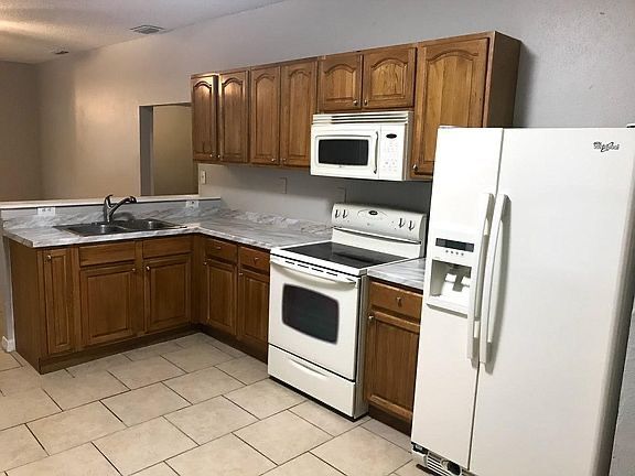 Building Photo - 206 E Cluster Ave,Tampa, FL 33604