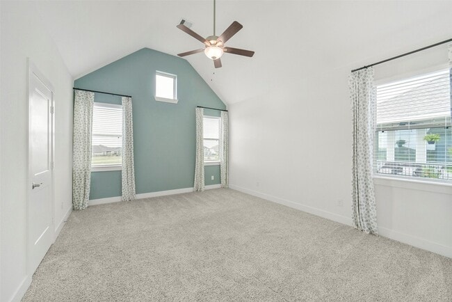 Building Photo - 21131 Medina River Dr