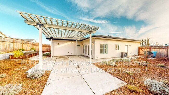Building Photo - 1949 San Salvador Dr