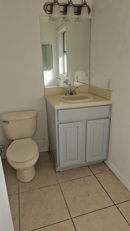 Building Photo - 4210 8th St Ct E