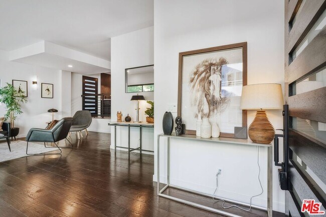 Building Photo - 3601 Dixie Canyon Ave