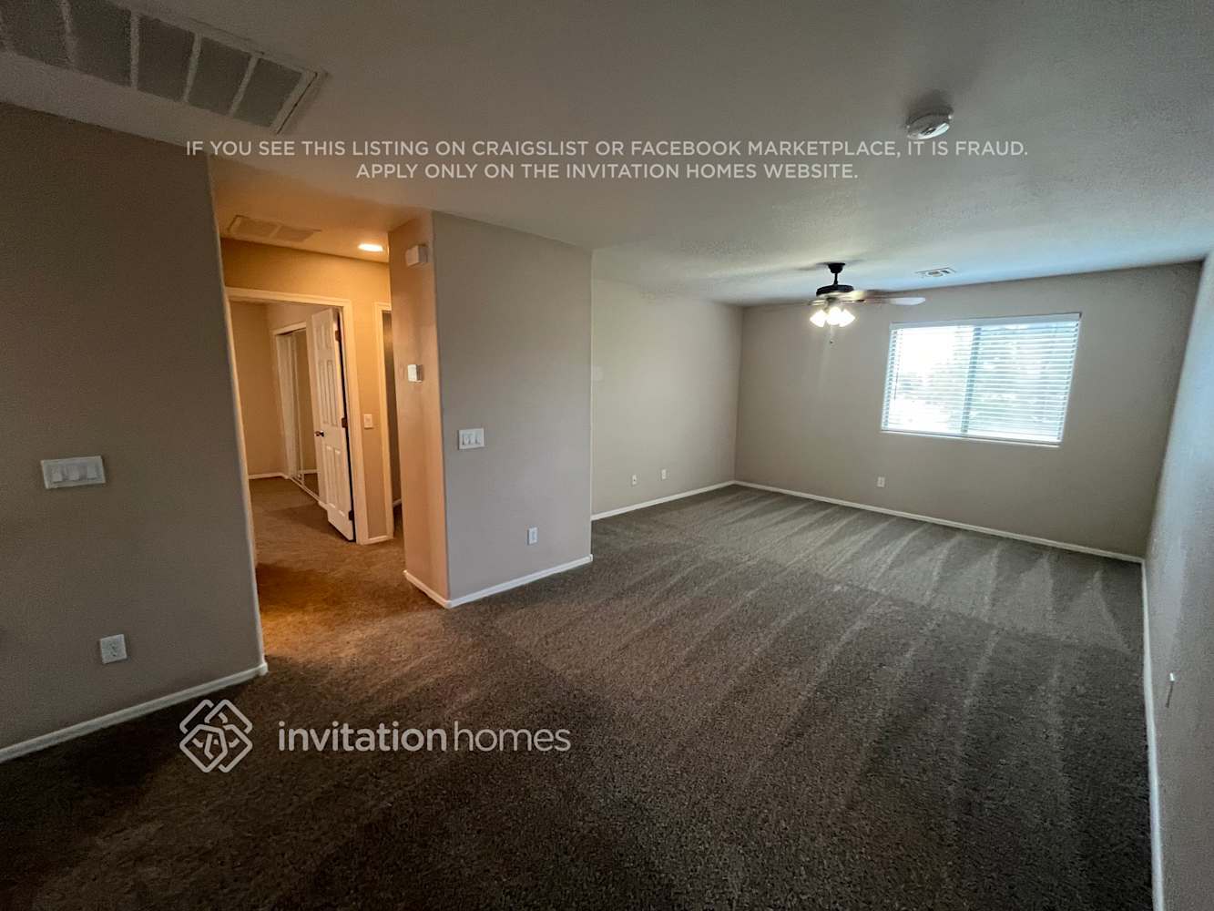 Building Photo - 14170 W Riviera Dr