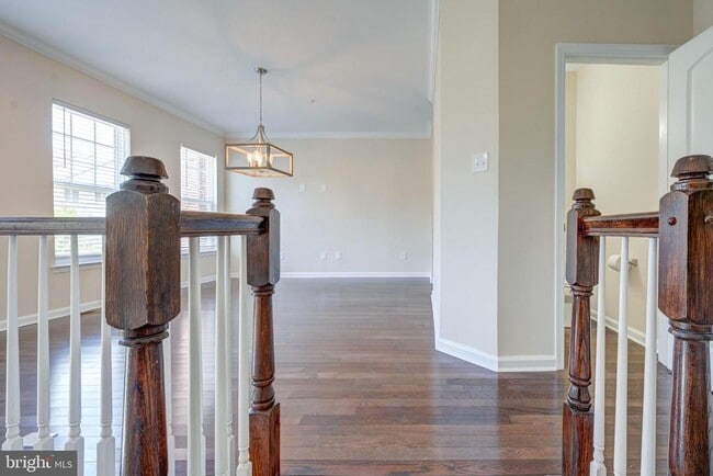 Building Photo - 7827 Crystal Brook Way