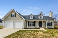 Building Photo - 192 River View Ct