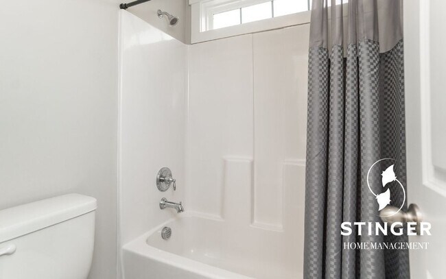 Building Photo - 444 Coquinas Ln