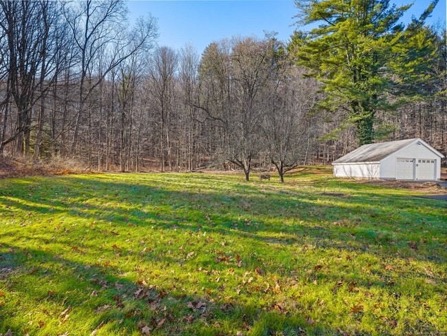 Building Photo - 575 Black Rock Tpke