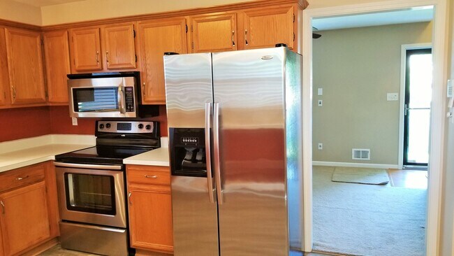 Building Photo - YOU CAN STOP YOUR SEARCH! Lyndon Rental with 3 Bedrooms, 2 Full Baths, Cape Cod Dollhouse, FOR RENT!