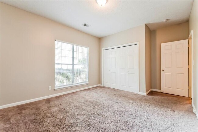 Building Photo - 3949 Tyler Ct