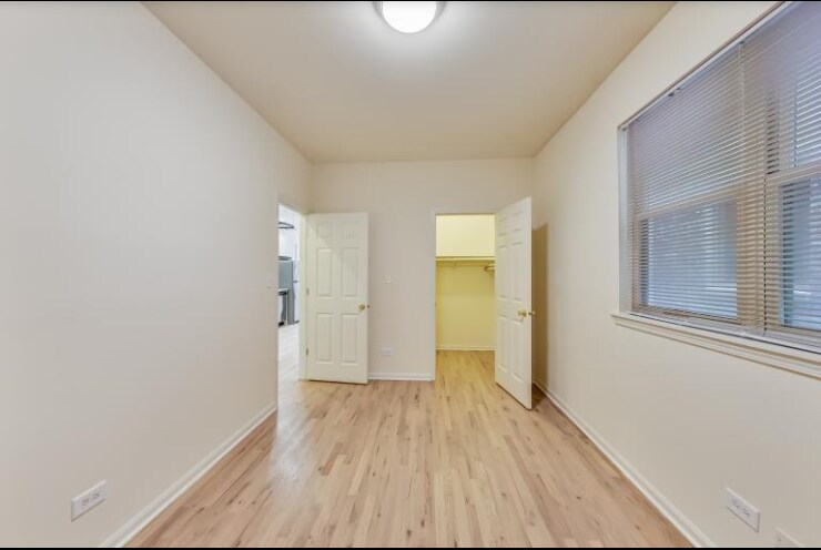 Building Photo - 2817 N Damen Ave