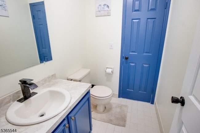 Building Photo - 1203 Magnolia Ct