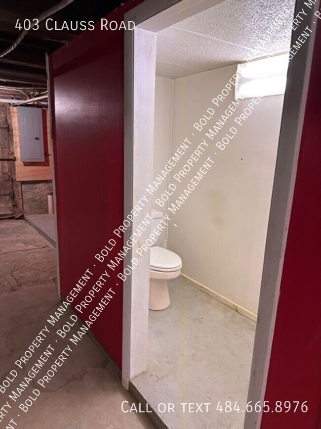 Building Photo - 403 Clauss Rd