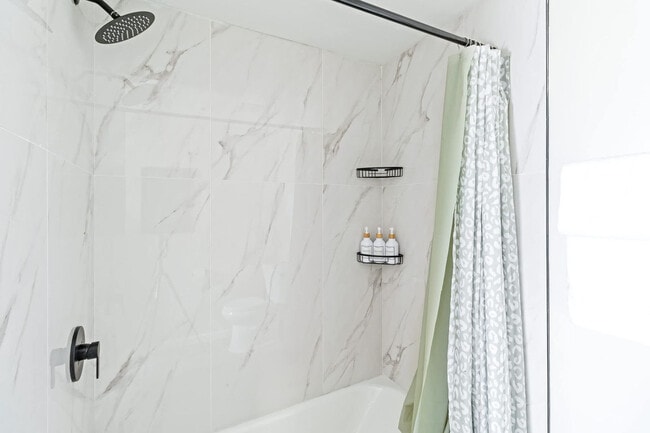 Building Photo - 301 S Front St