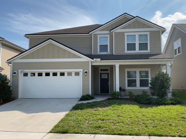 Building Photo - 3279 Roundabout Dr