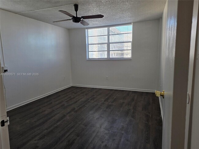 Building Photo - 14150 SW 84th St