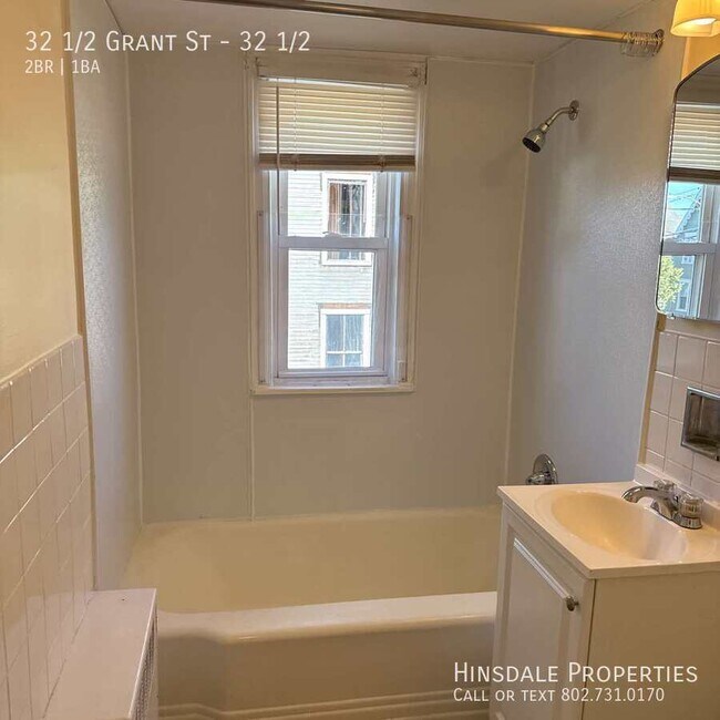 Building Photo - 32 1/2 Grant St-32 1/2