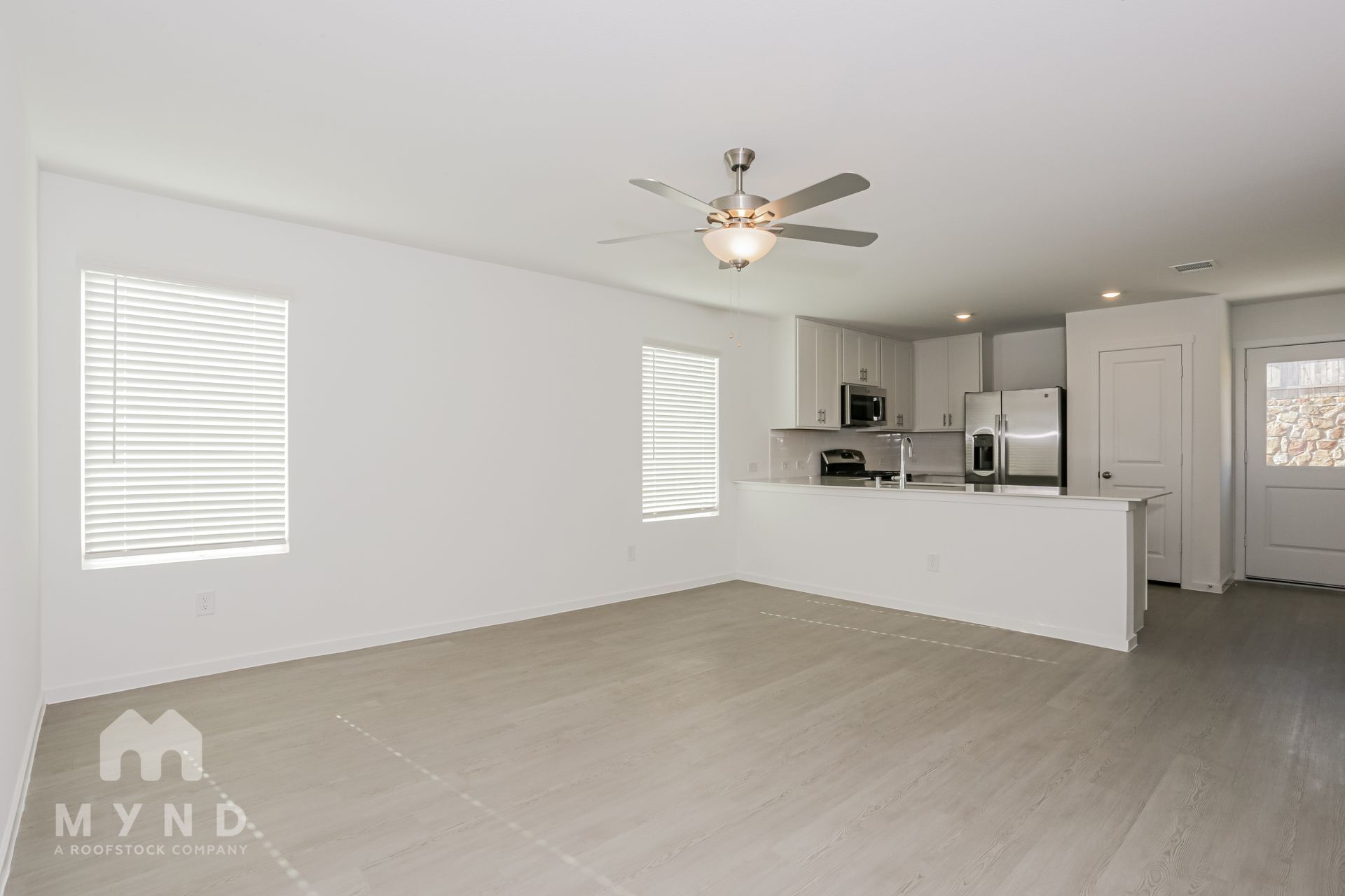 Building Photo - 2736 Ctr Crk Ln