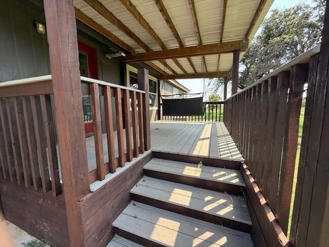 Building Photo - 267267 E County RD 49