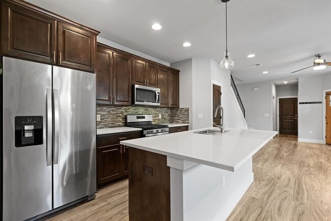 Building Photo - 1125 Walton Ln
