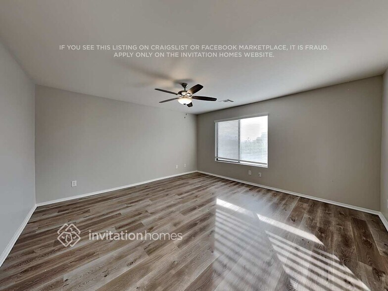 Building Photo - 136 S 111th St