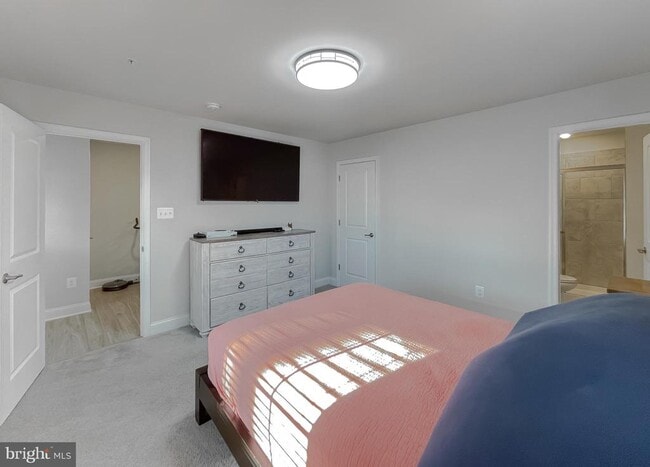 Building Photo - 23856 Myrtle Glen Way