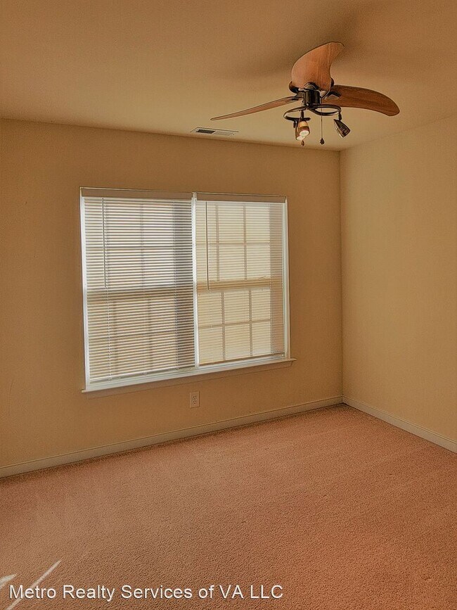 Building Photo - 3 br, 2.5 bath House - 13624 Baycraft Terrace