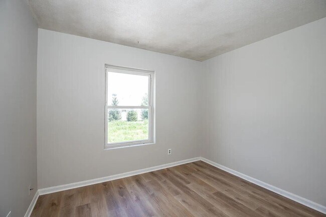 Building Photo - 7417 Garrison Rd