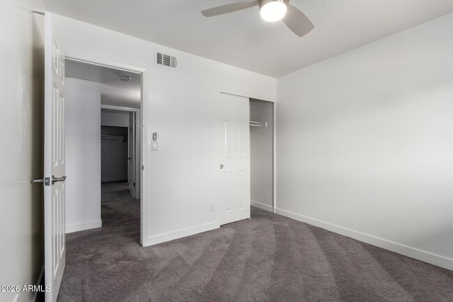 Building Photo - 1586 West Campbell Ave