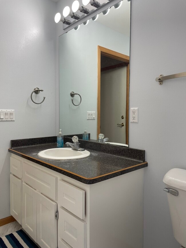 Building Photo - 14 Byars Cir