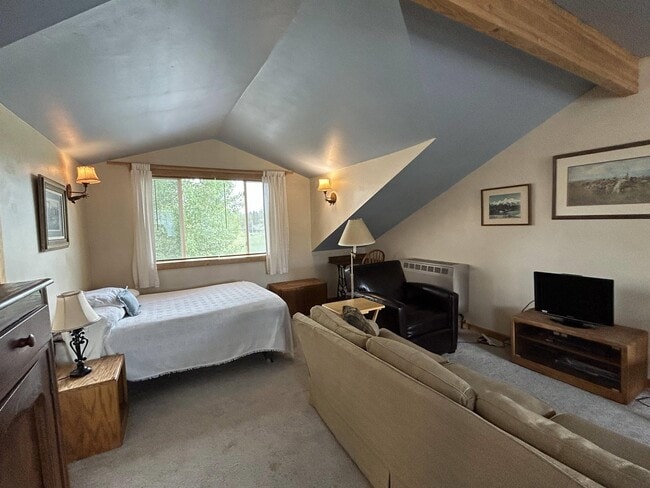 Building Photo - 439 S Tyler Ave