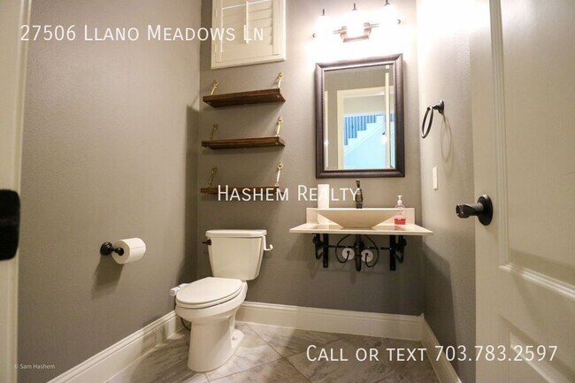 Building Photo - 27506 Llano Meadows Ln