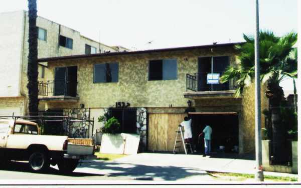 Building Photo - 1537 Pine Ave.