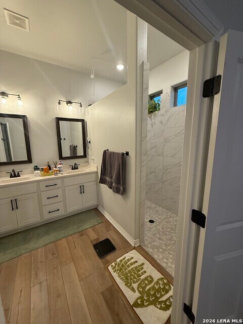 Building Photo - 505 Holstein Dr