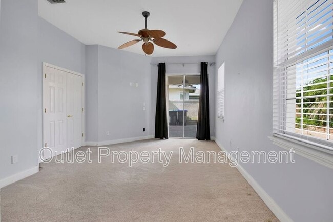 Building Photo - 10842 Woodchase Cir