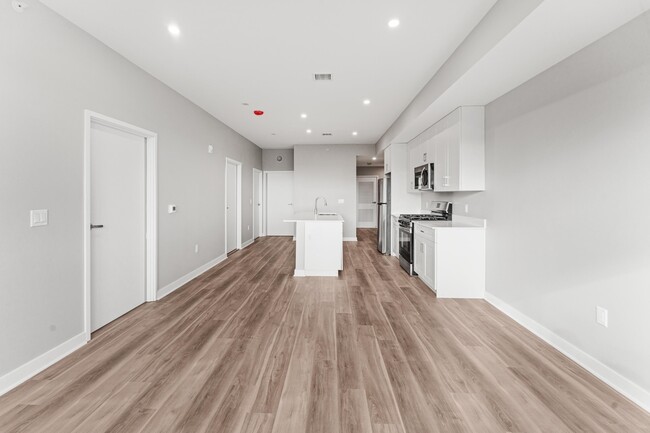 Building Photo - 475 Communipaw Ave