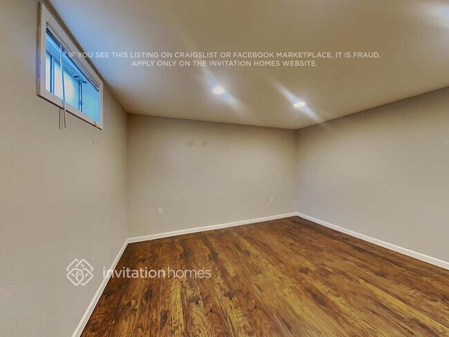 Building Photo - 387 Helena Cir