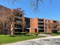 Building Photo - 1615 E Central Rd